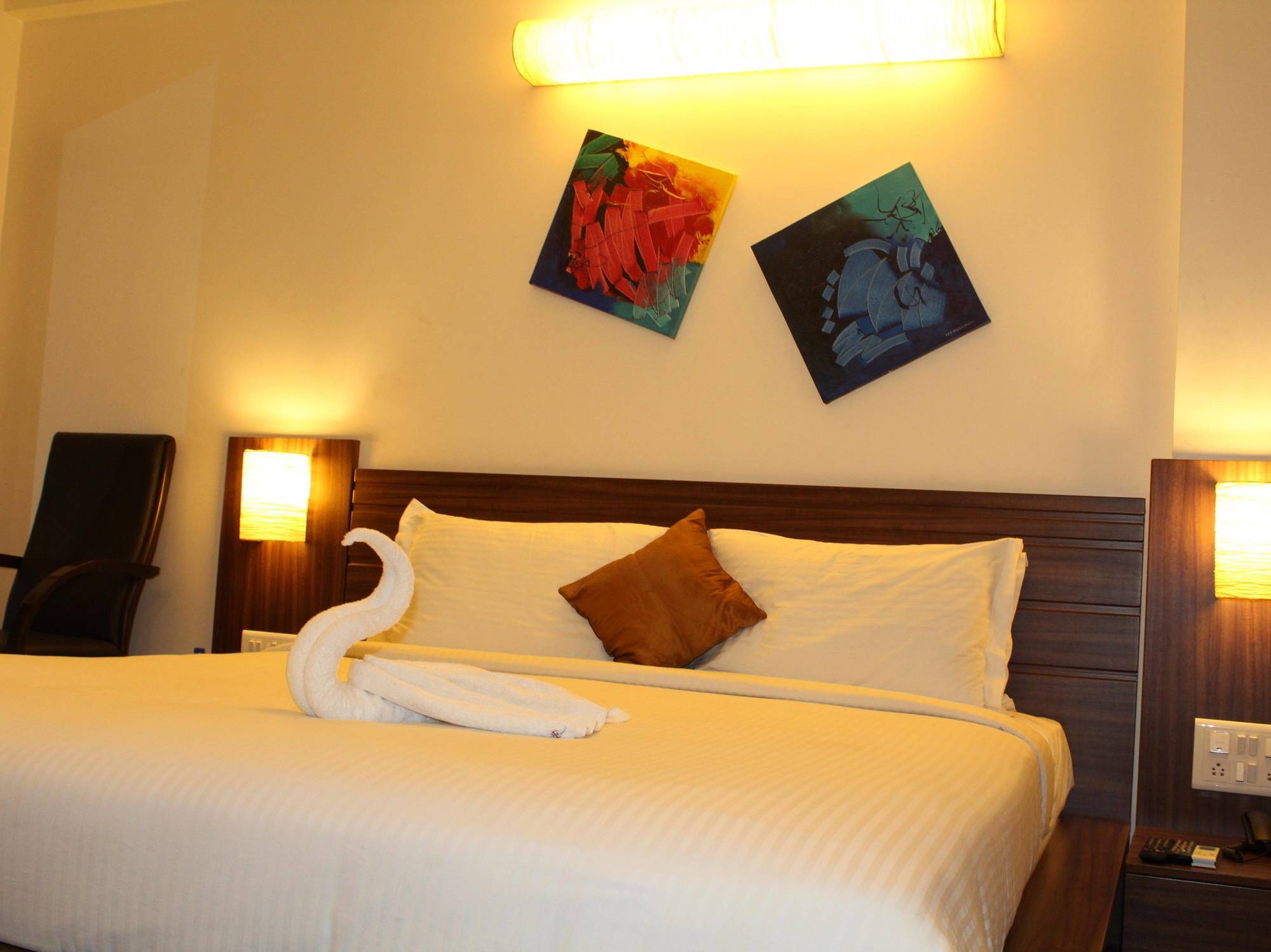 Capital O 14972 Hotel Ekaa Bangalore Eksteriør bilde